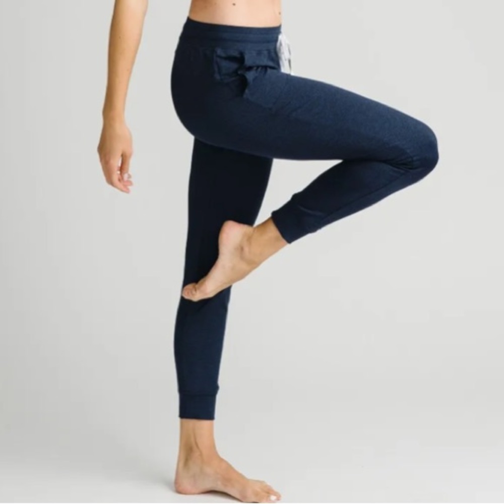 Zyia Navy Cozy Joggers - L - Picture 9 of 9